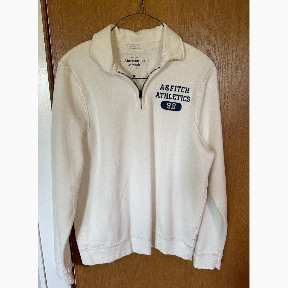 NEW! Abercrombie & Fitch Sweatshirt